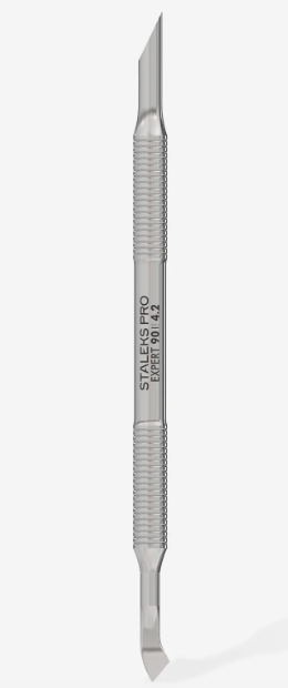 Manicure pusher EXPERT 90 TYPE 4.2 (beveled pusher and bent blade)